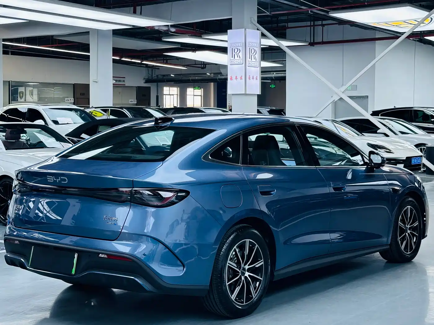 BYD Seal 06 New Energy 2025 DM-i Smart Drive Edition 120KM Luxury фото 15