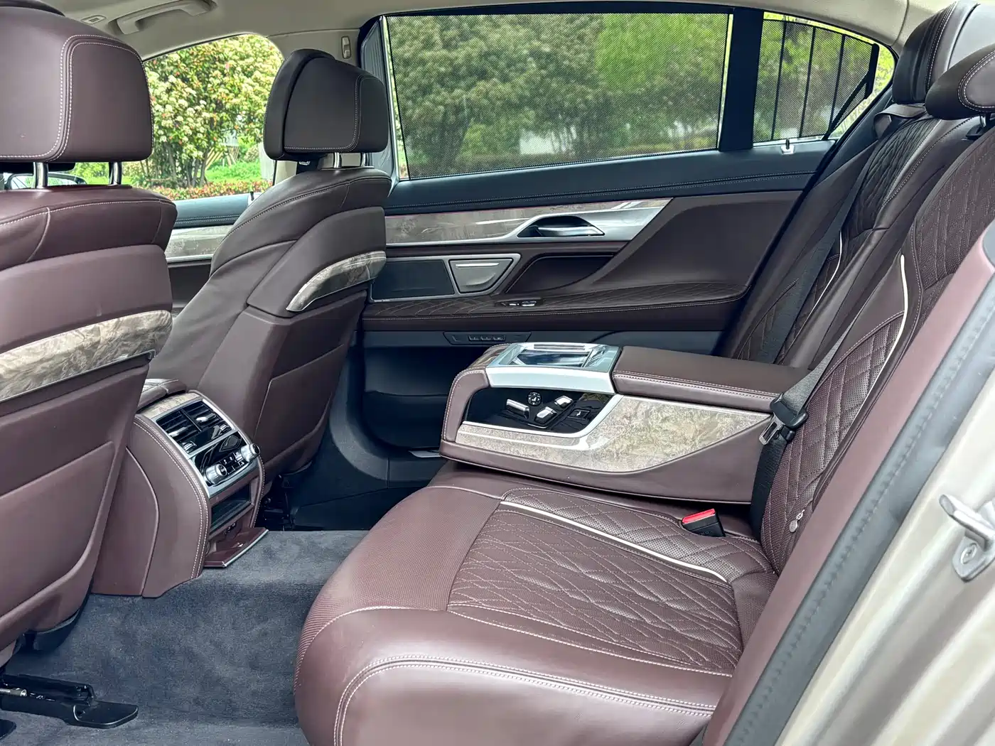 BMW 7 Series 2019 Facelift 740Li Leading Luxury Package фото 8