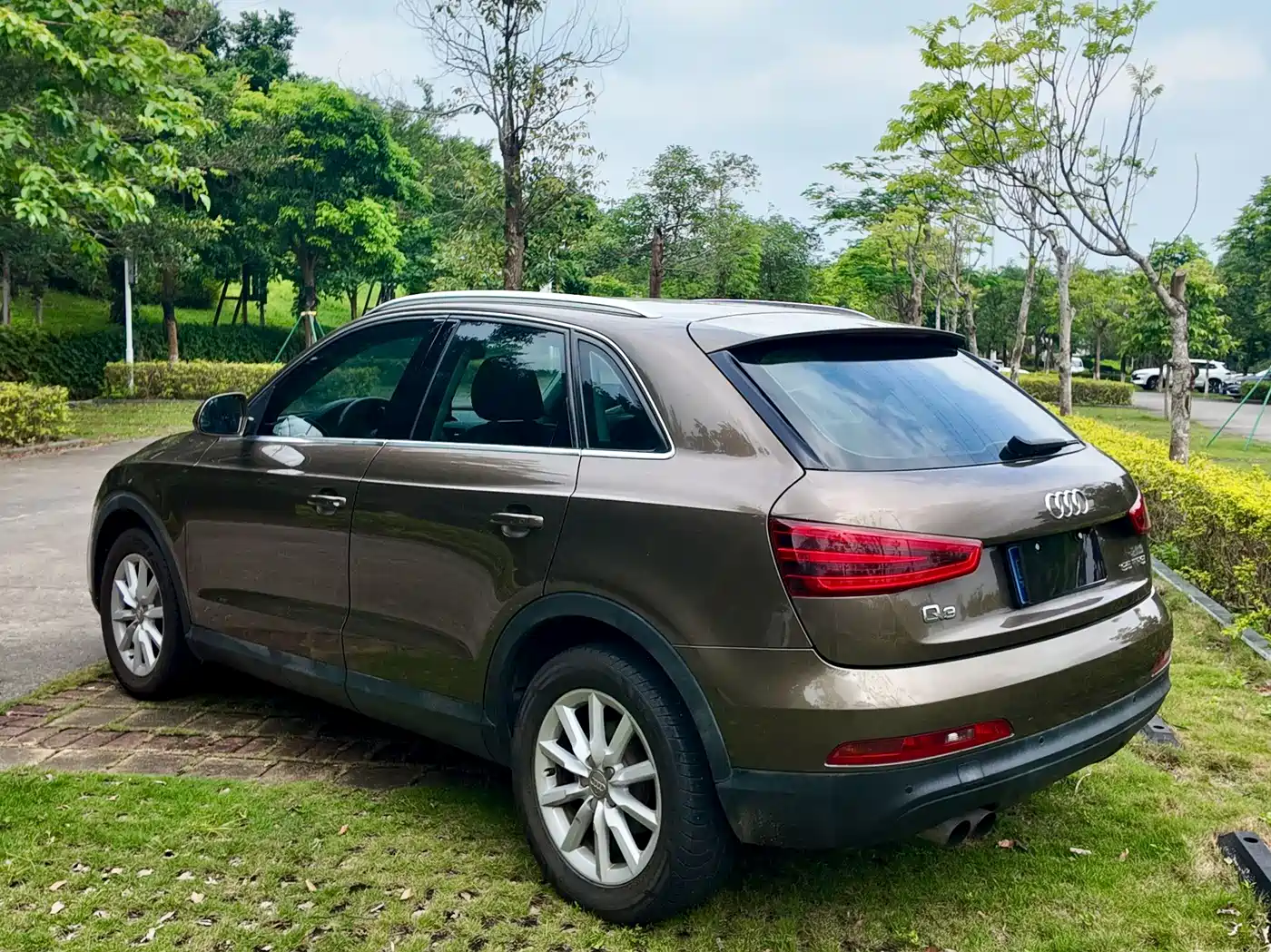 Audi Q3 2014 2015 35 TFSI Progressive