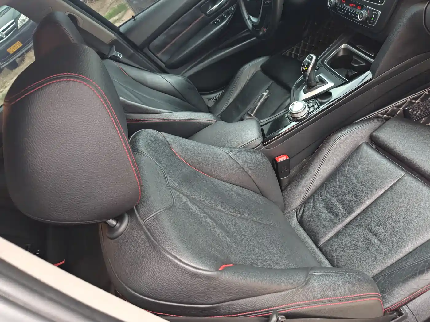 BMW 3 Series (Import) 2013 320i Sport Design Package фото 49
