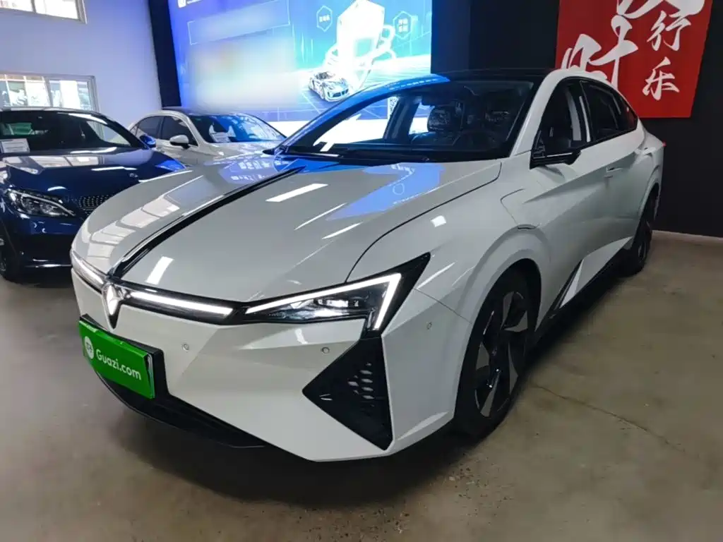 Фото 2 - Lingxi L