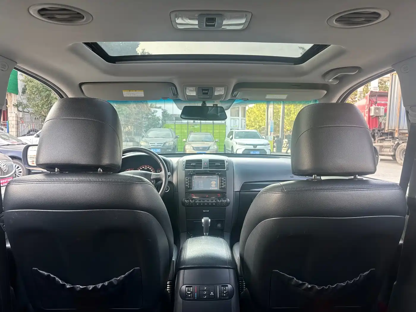 Kia Borego 2010 2008 3.8L Luxury Edition China IV