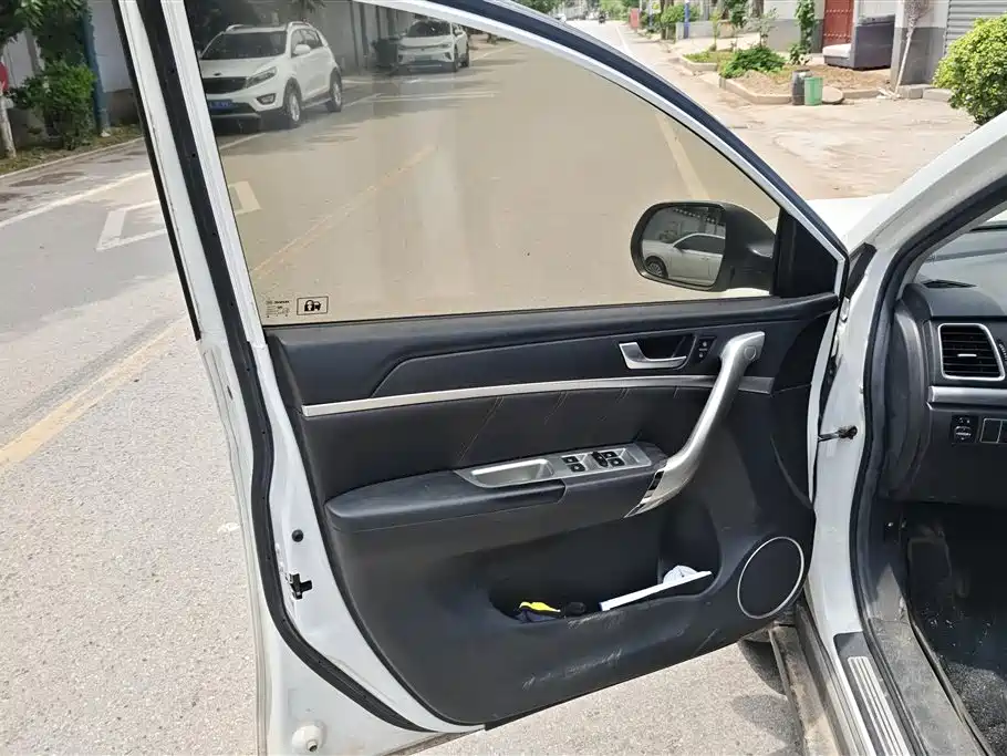 Haval M6 2018 Facelift 1.5T DCT 2WD Elite Edition фото 7