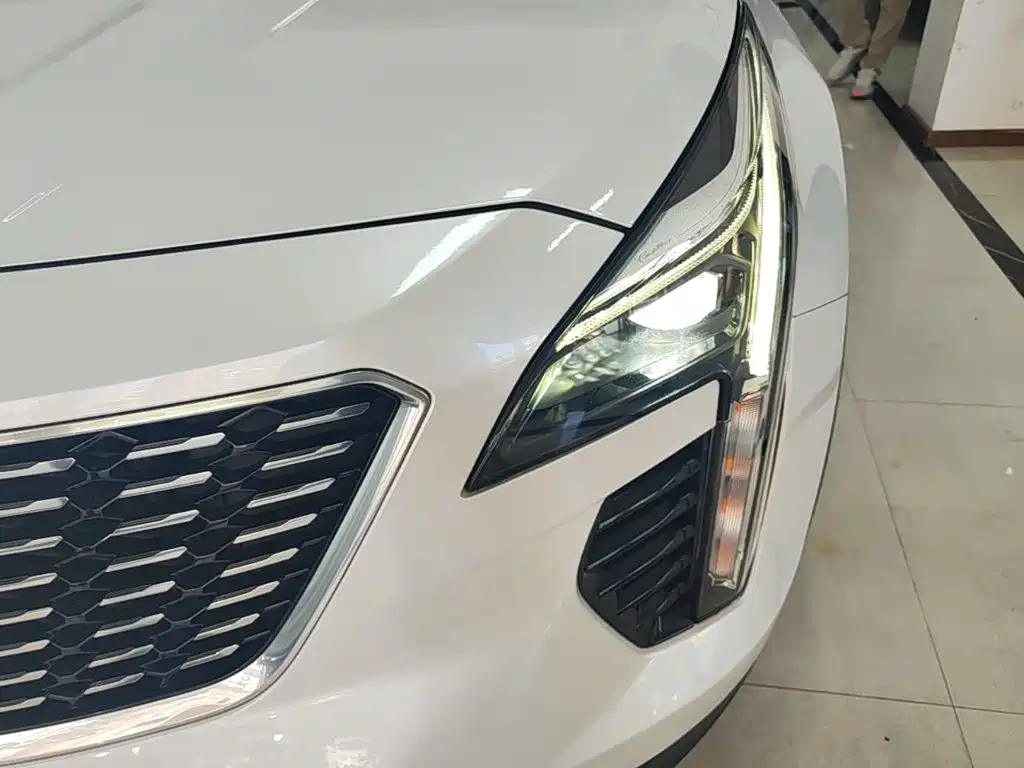 Cadillac XT4 2022 2022 28T FWD Style