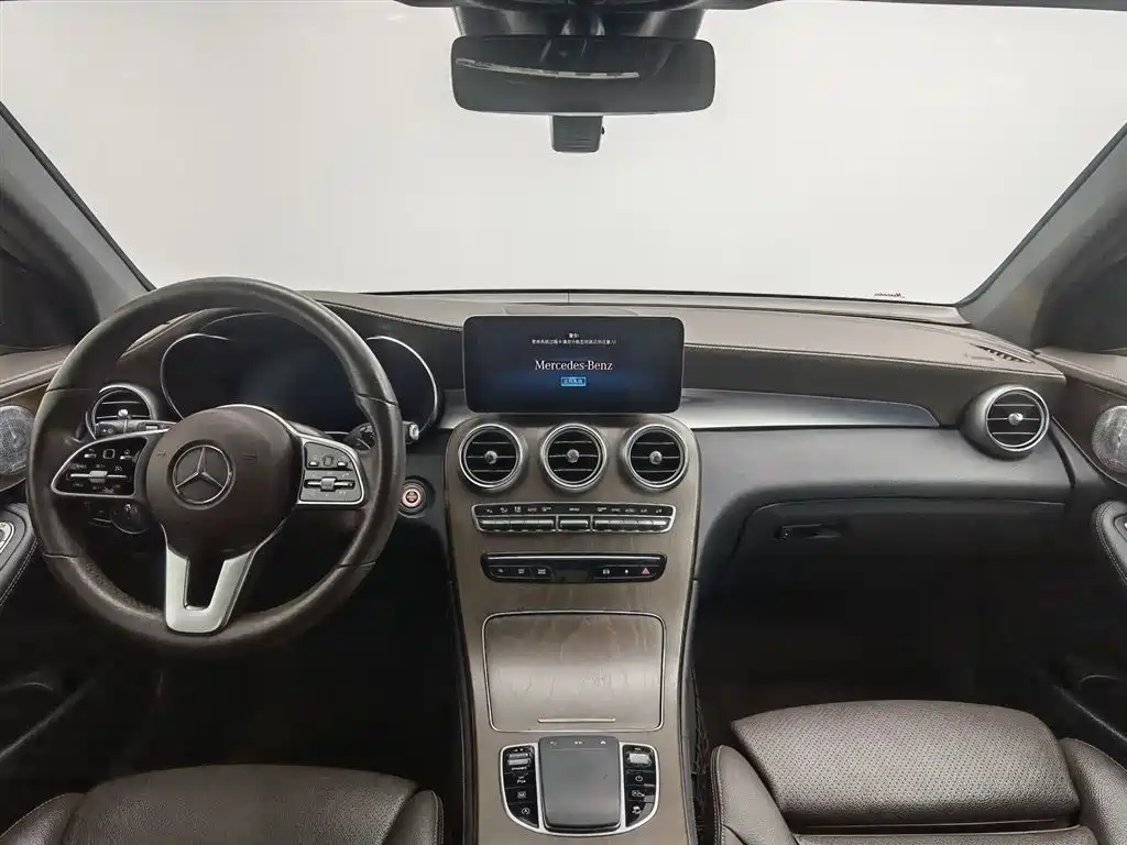 Mercedes-Benz GLC 2020 GLC 300 L 4MATIC Dynamic фото 5