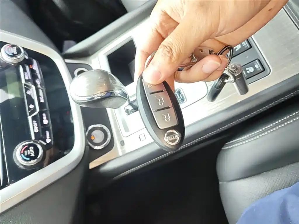 Nissan Murano 2020 2019 2.5L XL 2WD Smart Connect Luxury Edition (China VI)
