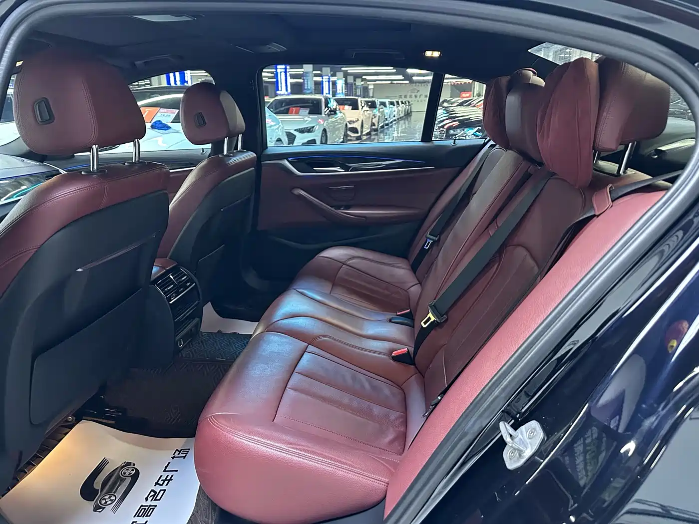 BMW 5 Series 2019 530Li Leading M Sport Package фото 5