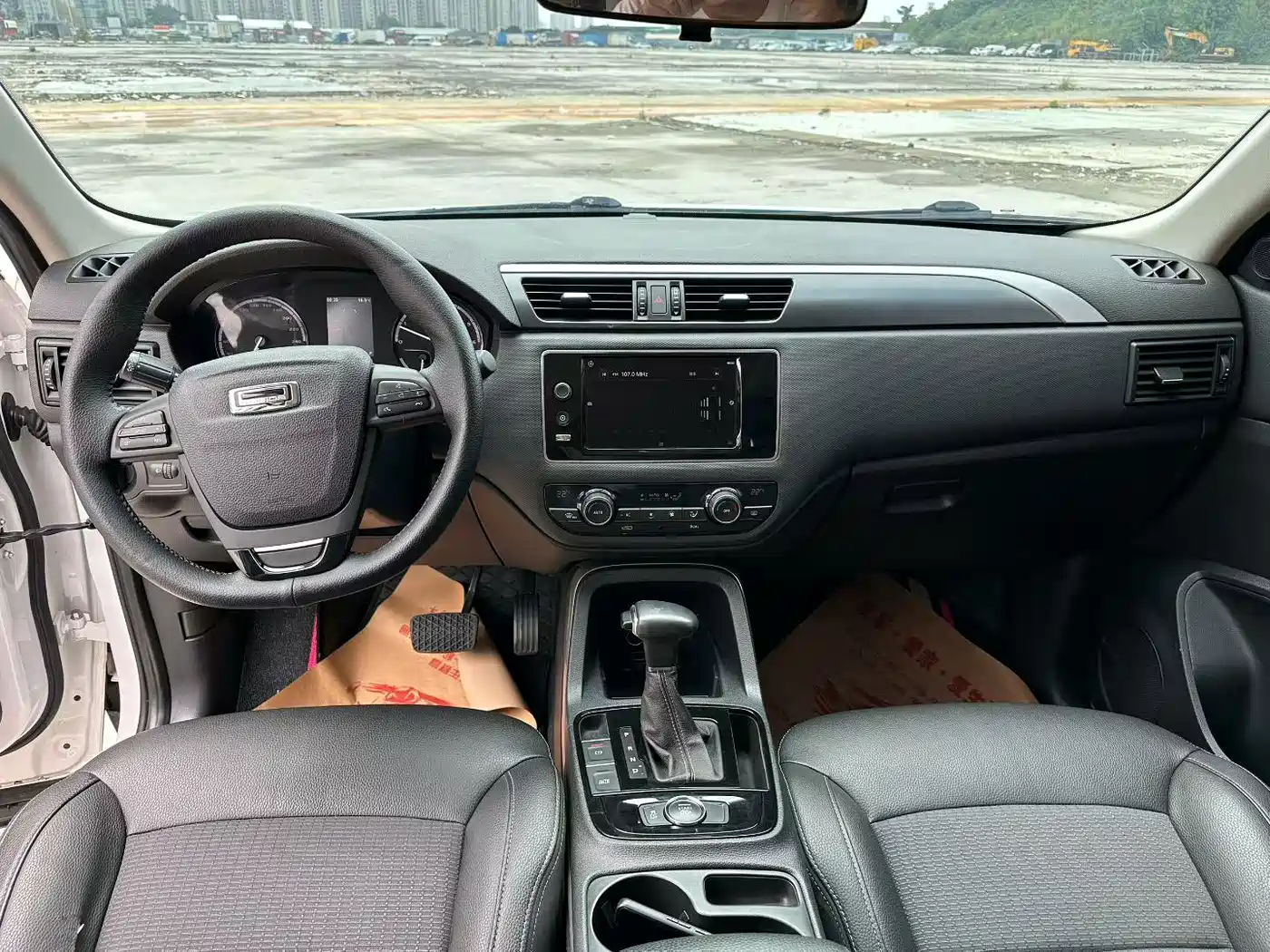 Qoros 5 2016 2016 Model 1.6T Automatic Elite