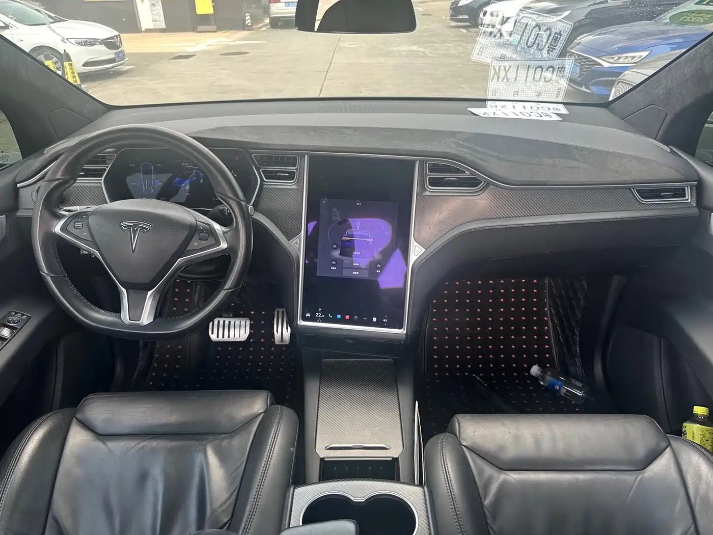 TESLA MODEL X
