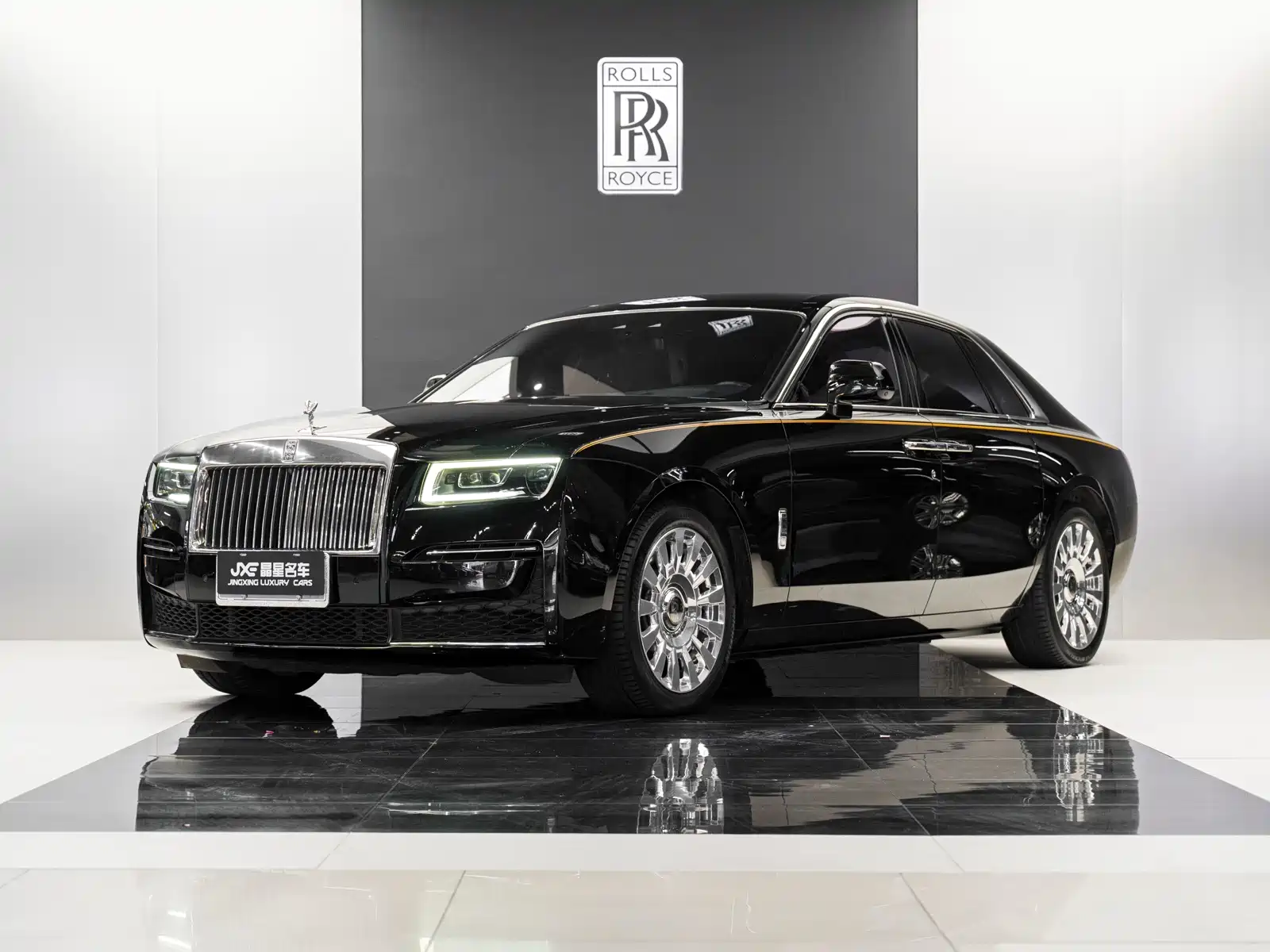 Фото 1 - Rolls-Royce Ghost