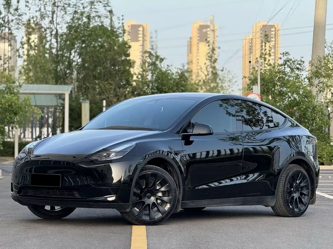 Tesla Model Y 2023 Rear-Wheel Drive Edition