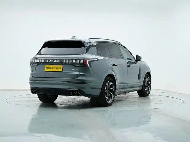 Lynk & Co 09 2022 2021 2.0T Halo 7-seater