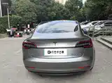 Фото 4 - Tesla Model 3