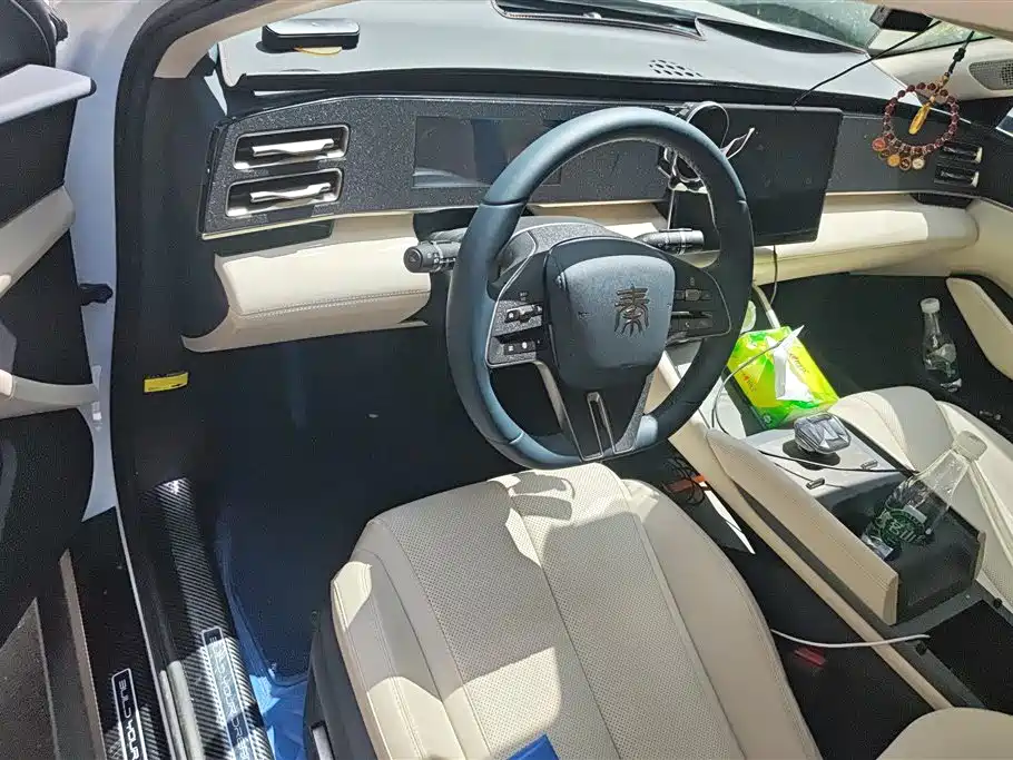 BYD Qin L 2024 DM-i 120KM Leading фото 11