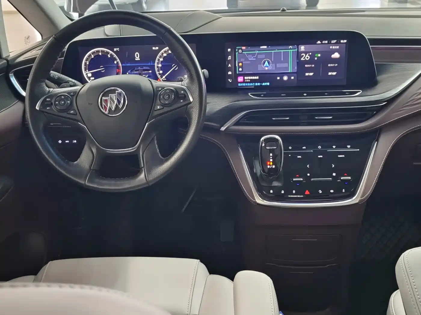 Фото 17 - Buick GL8
