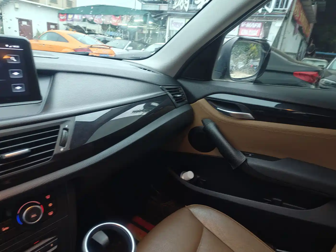 BMW X1 (Import) 2010 xDrive25i фото 57