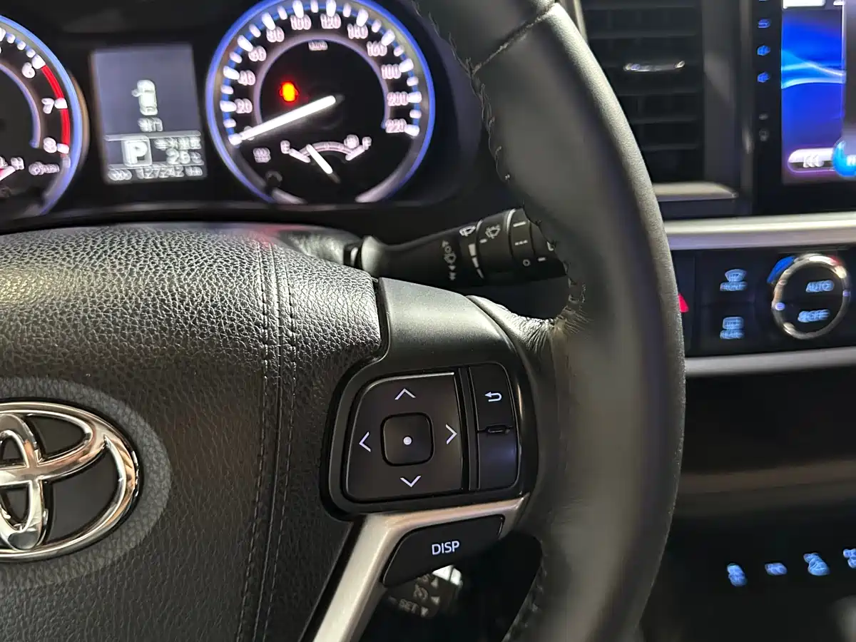Toyota Highlander 2015 2.0T AWD Luxury Edition 7-seater фото 18