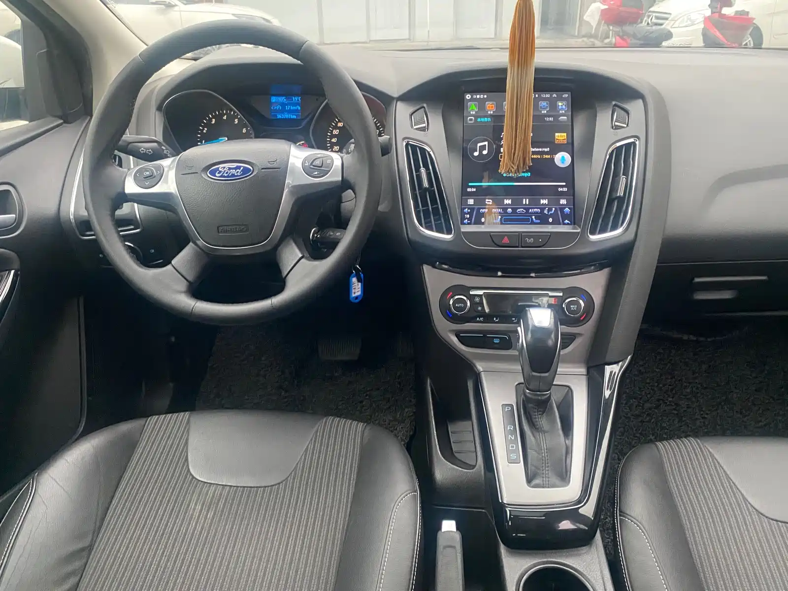 Фото 6 - Ford Focus