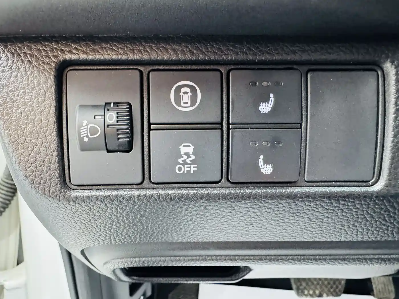 Honda Vezel 2023 2023 1.5L CVT Pioneer Edition