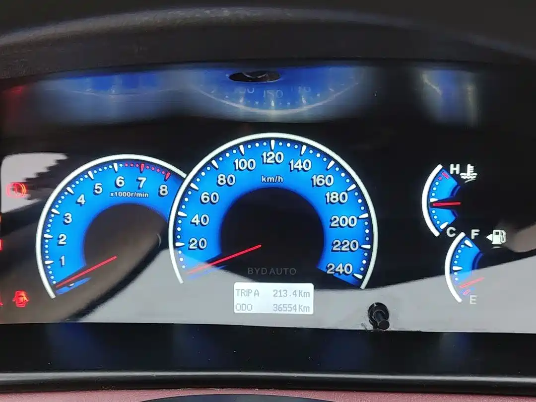 BYD F3 2012 Energy-saving Edition 1.5L Manual Comfort фото 12