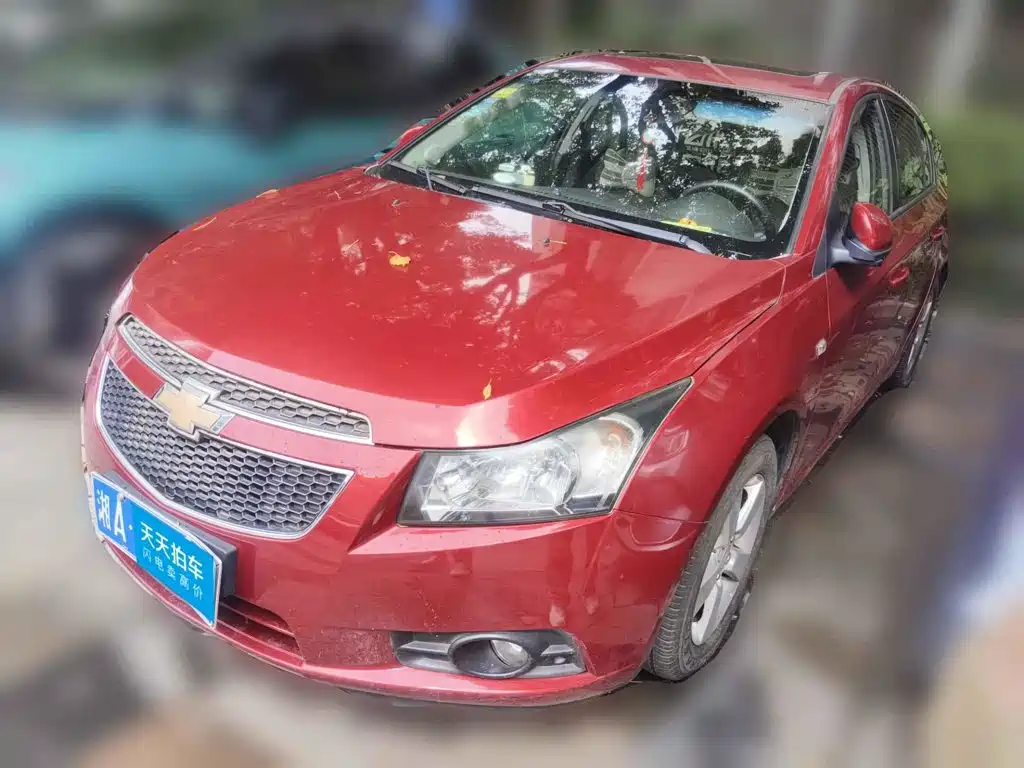 Chevrolet Cruze 2017 2013 Hatchback 1.6L Manual Luxury