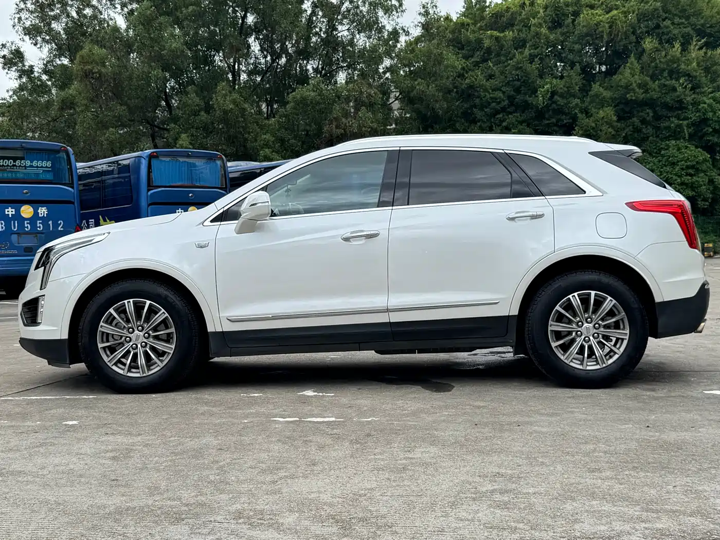 Cadillac XT5 2016 2016 28T AWD Luxury Model