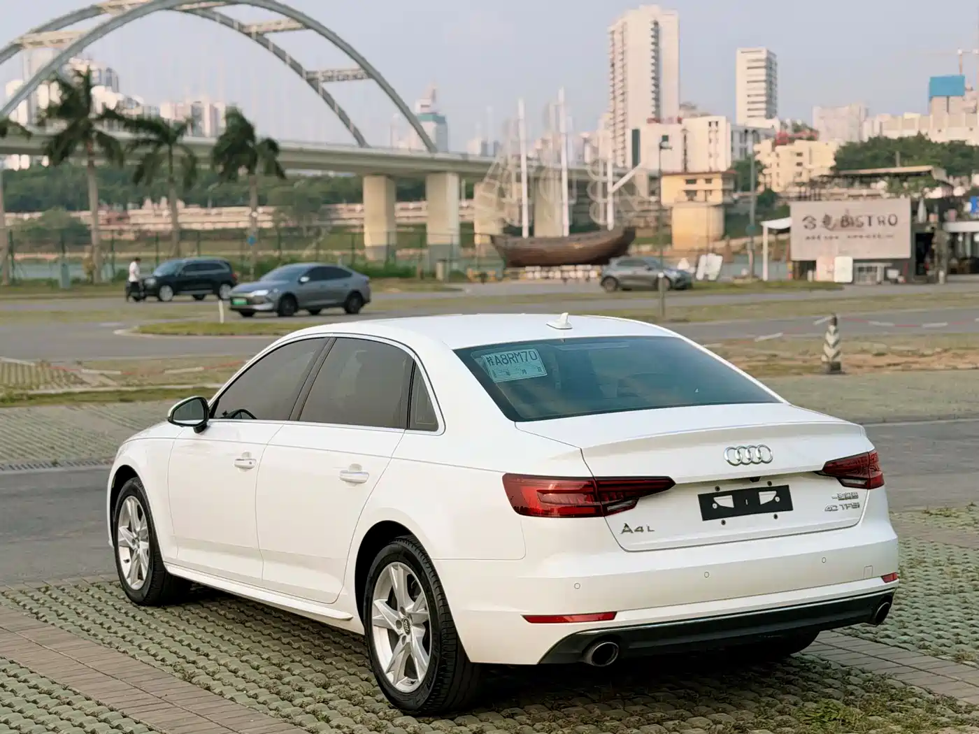 Audi A4L 2018 30th Anniversary 40 TFSI Progressive фото 6