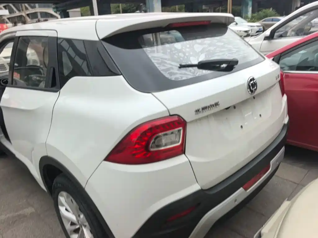 Zhonghua V3 2016 2016 1.5L Automatic Smart
