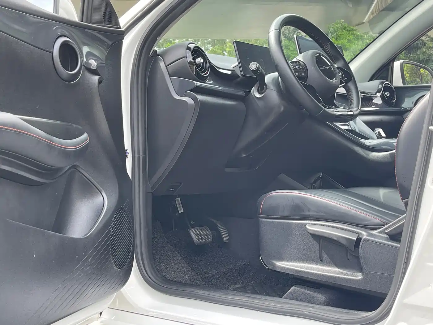 BYD e2 2023 2023 Luxury Model
