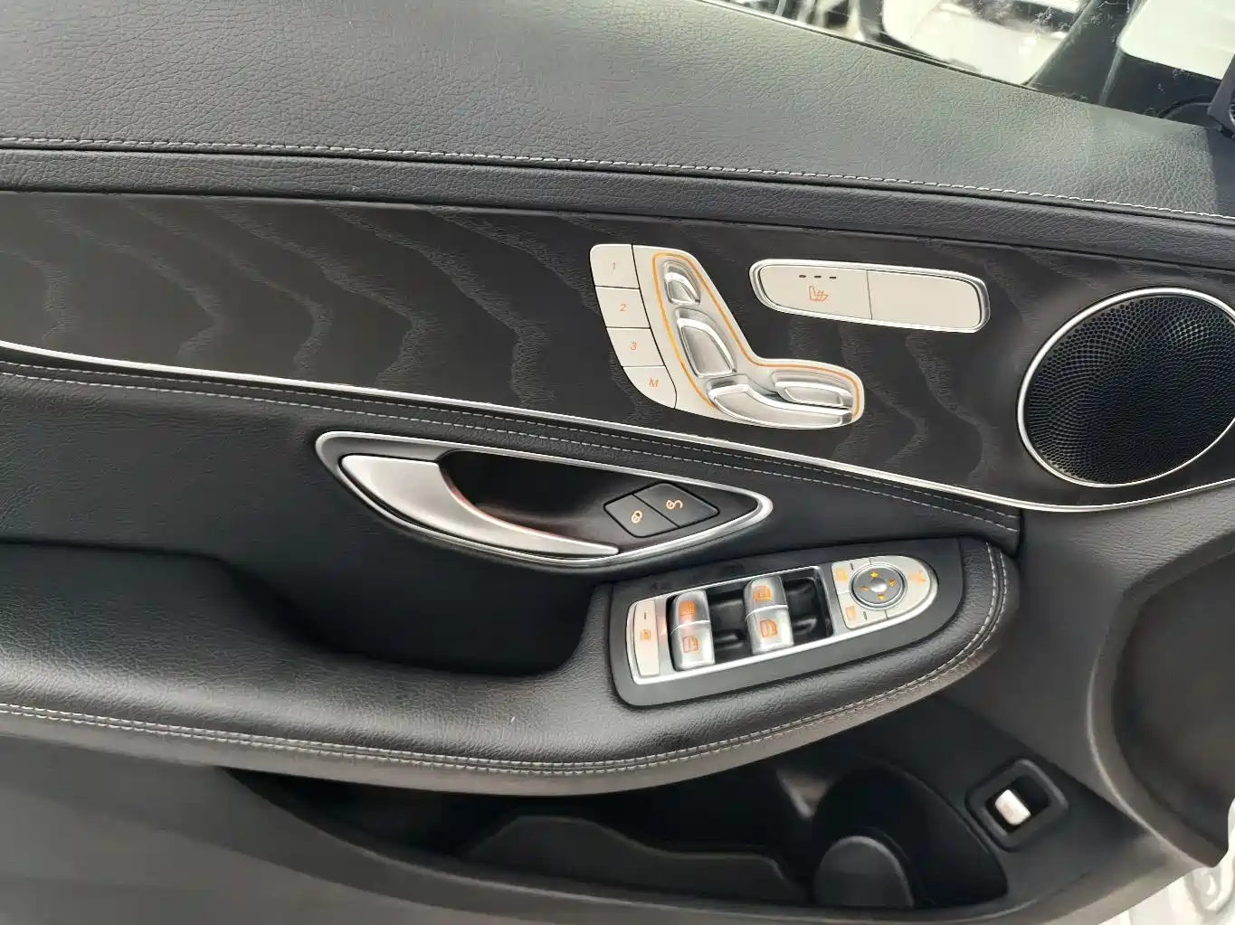 Mercedes-Benz C-Class 2020 Facelift C 260 L Sport фото 9