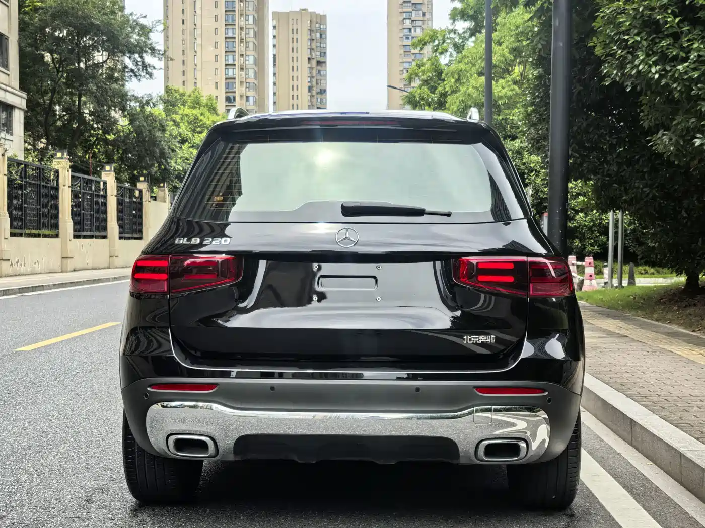 Mercedes-Benz GLB 2026 2025 GLB 220 Dynamic