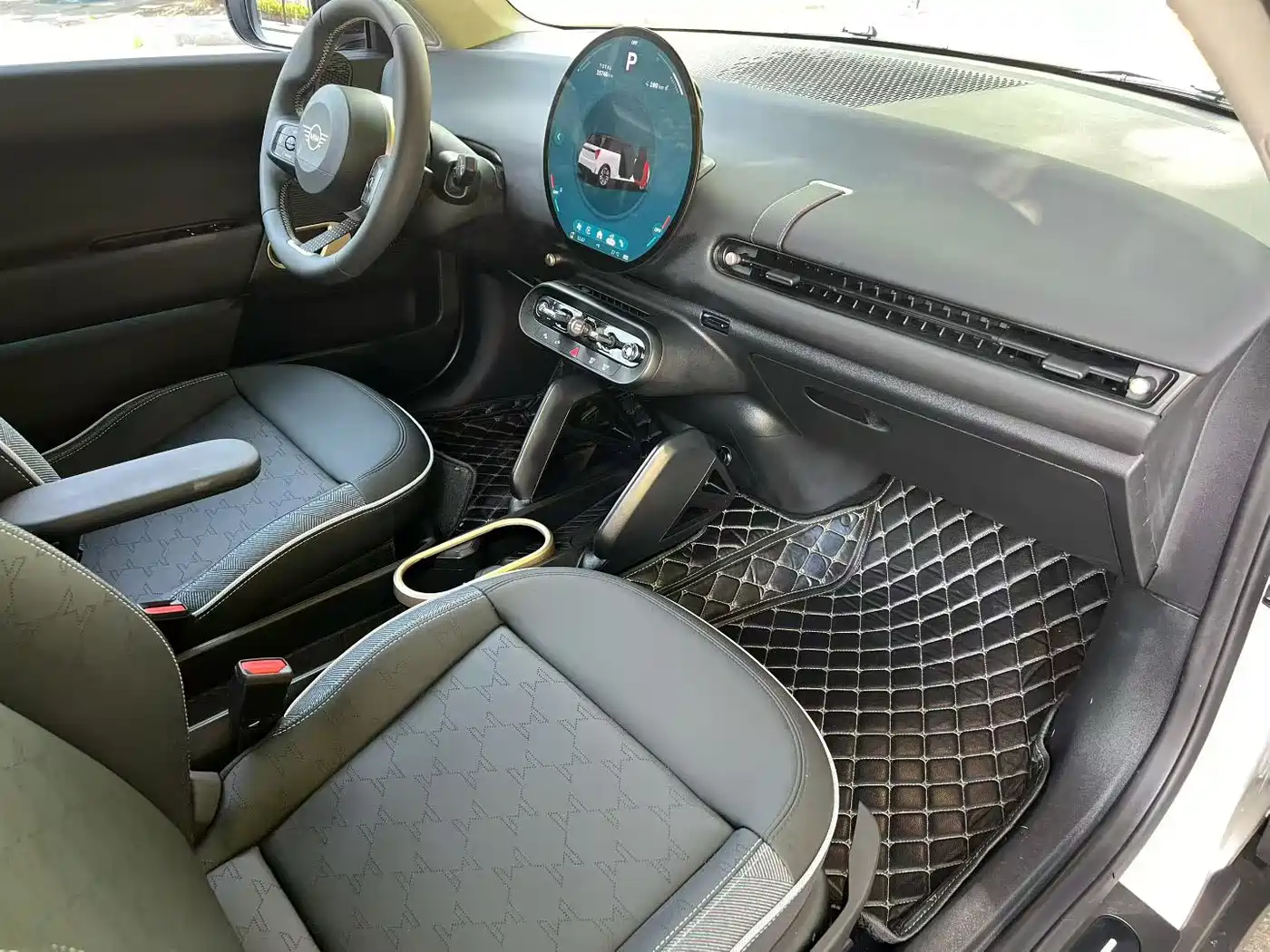 MINI Electric MINI COOPER 2025 2025 Facelift 466km COOPER E Classic Trim