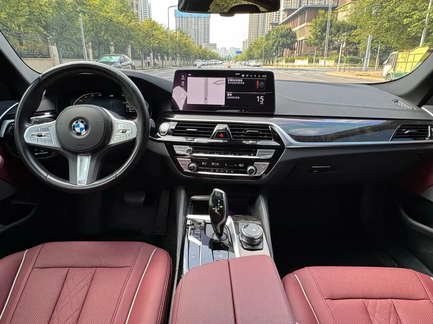 BMW 5 Series, миниатюра 17