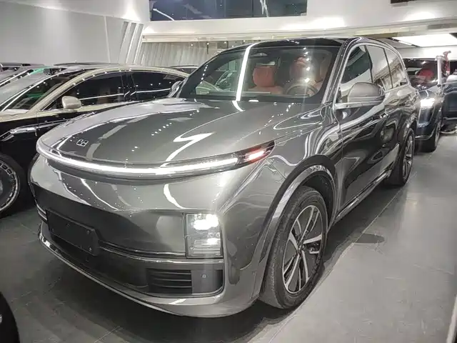 Li Auto Li L8 2024