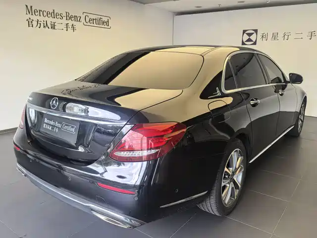 Mercedes-Benz E-Class 2020 E 260 L — фото 4