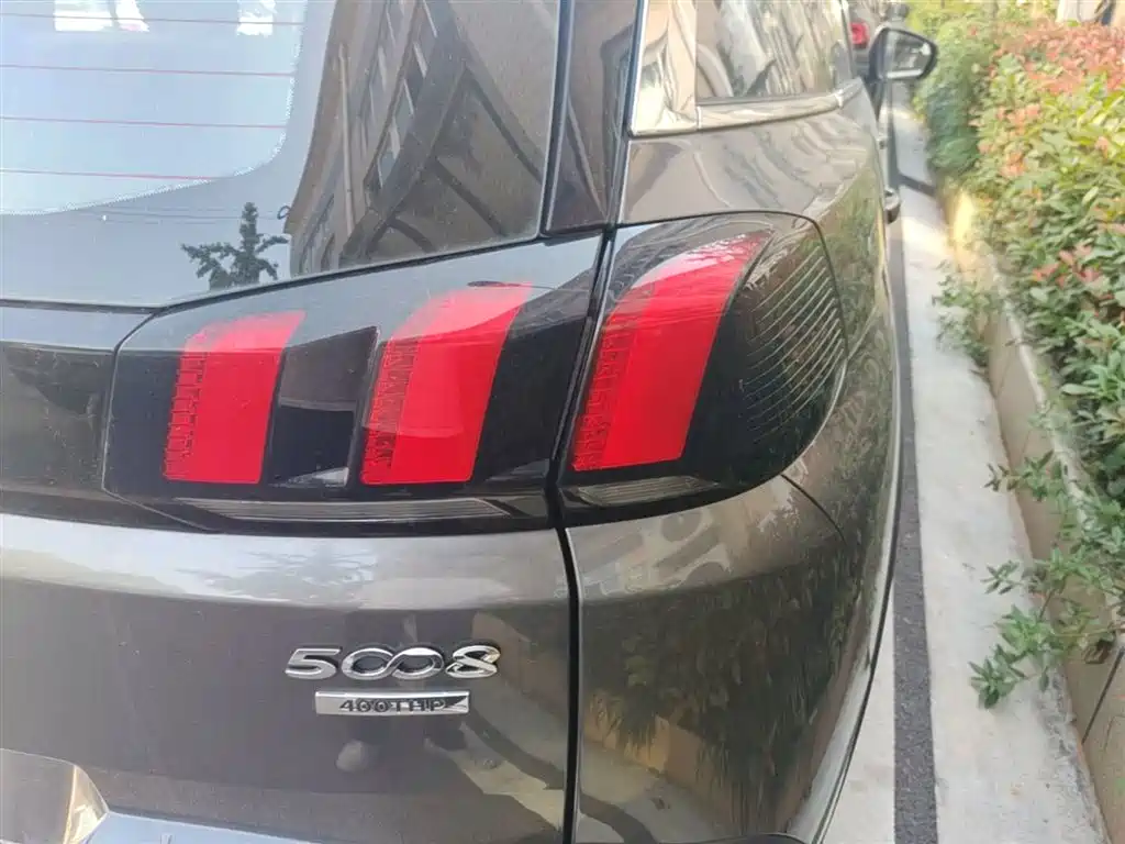 Peugeot 5008 2019 400THP 7-Seat Flagship Luxury Edition фото 24