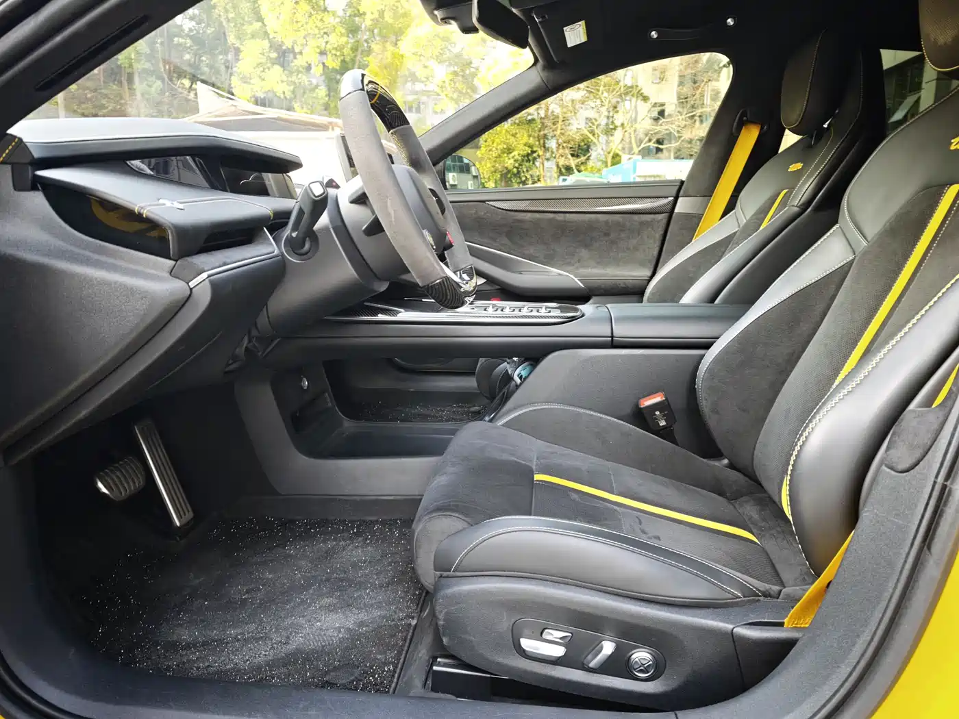 XIAOMI CAR XIAOMI SU7 ULTRA