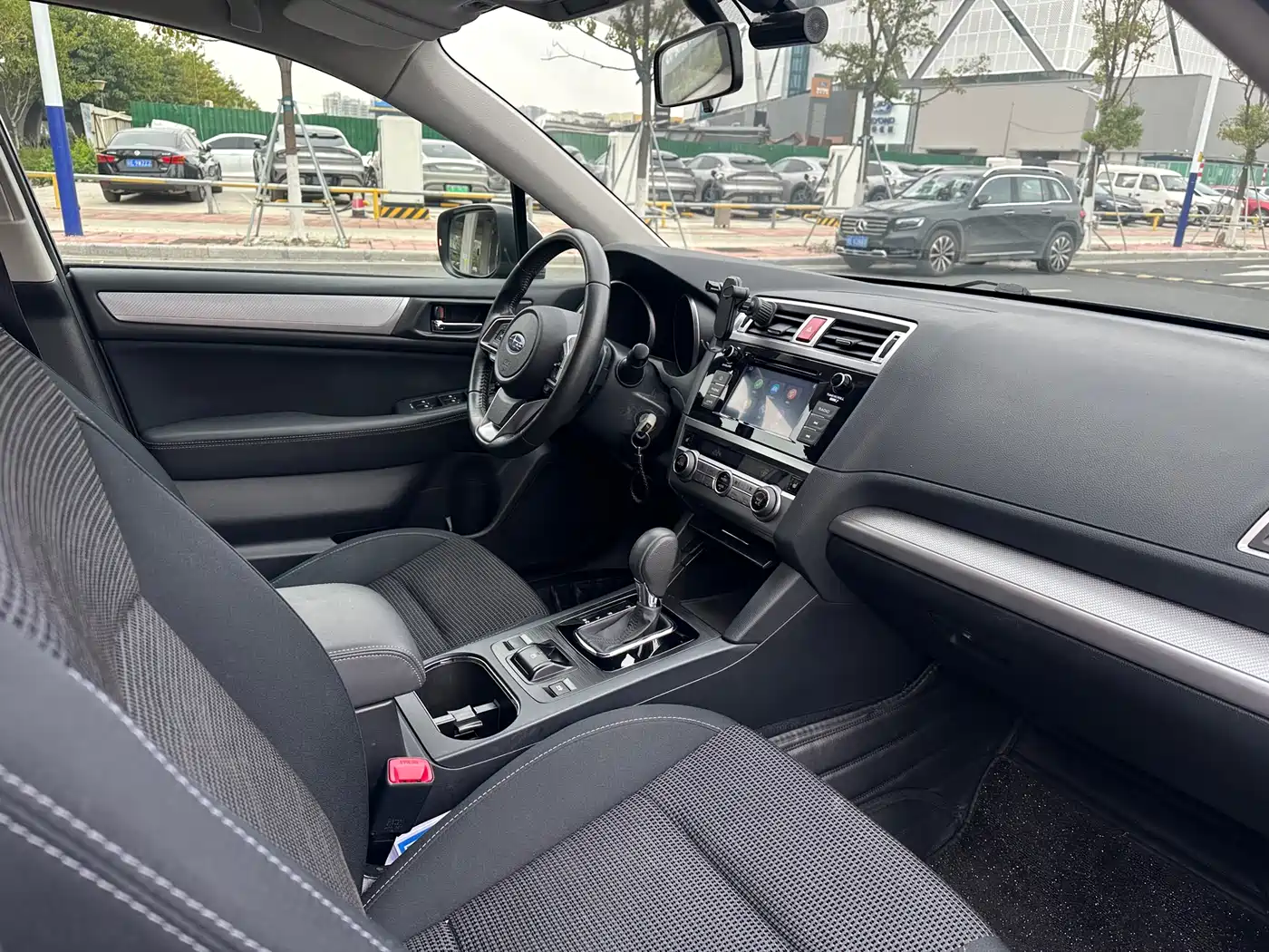 Subaru Legacy 2020 2.5i AWD Style Edition фото 24