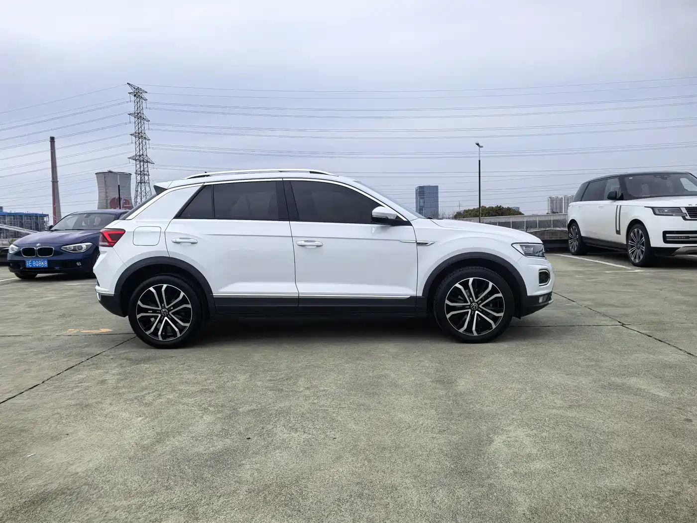 Volkswagen T-ROC 2022 280TSI DSG 2WD Comfort PLUS фото 4