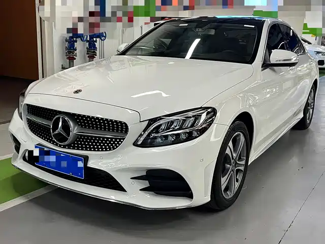 Mercedes-Benz C-Class 2019