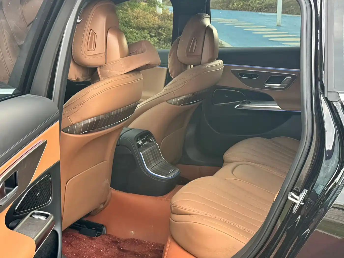 Mercedes-Benz E-Class 2024 E 300 L Fashion фото 5