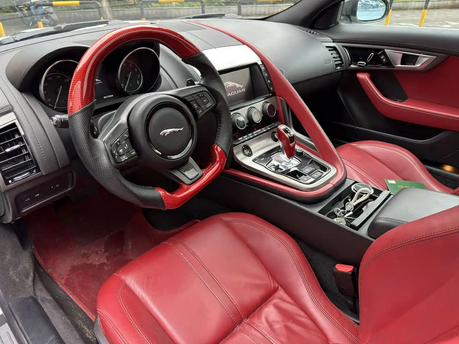 Фото 5 - Jaguar F-TYPE