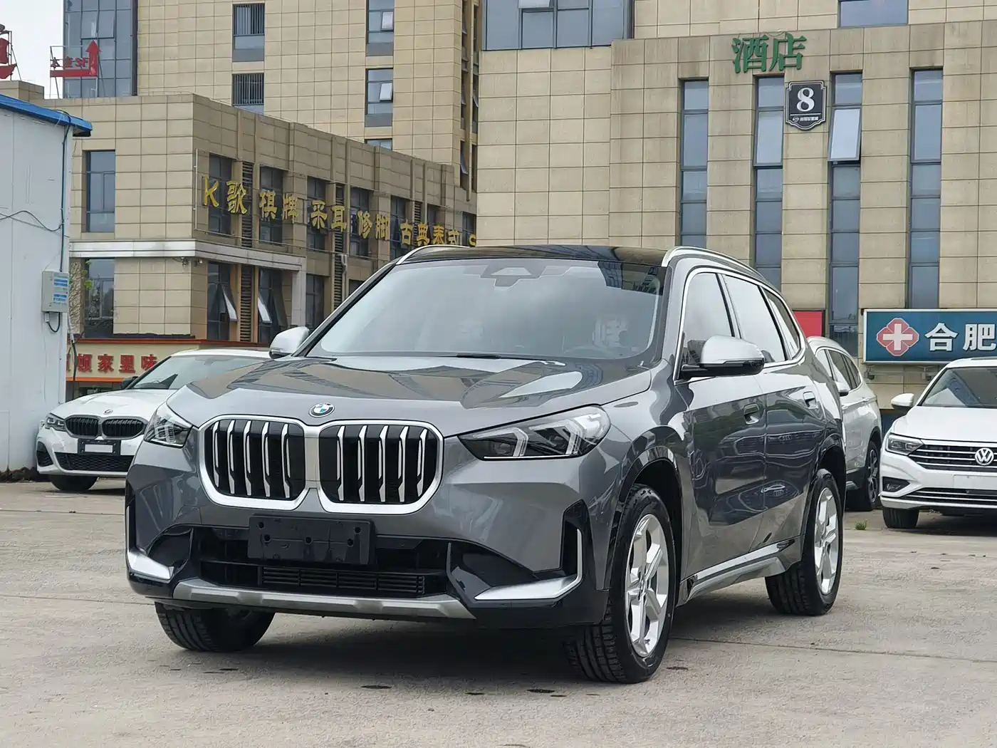 BMW X1