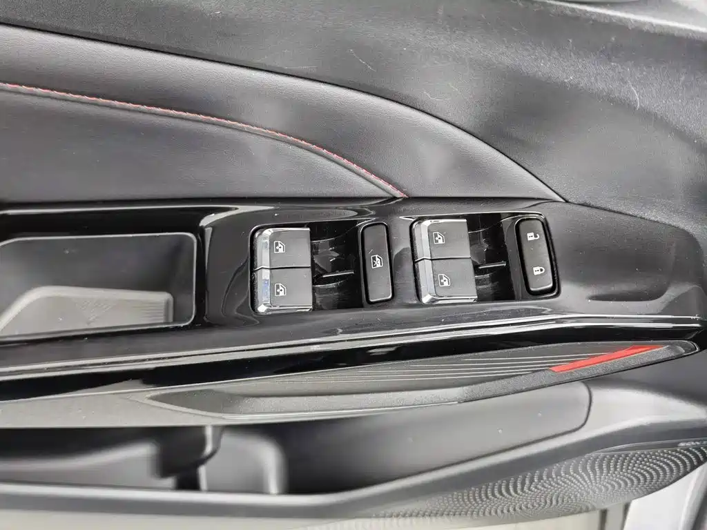 Changan X5 PLUS 2024 2024 1.5T DCT Pioneer Model