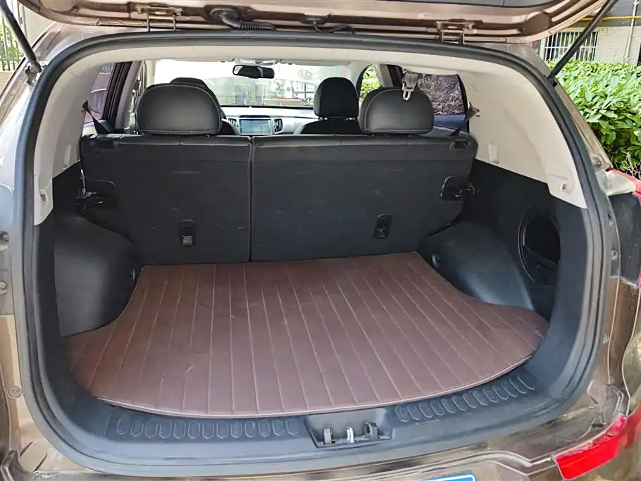 Kia Sportage 2016 2.0L Automatic 2WD DLX фото 4