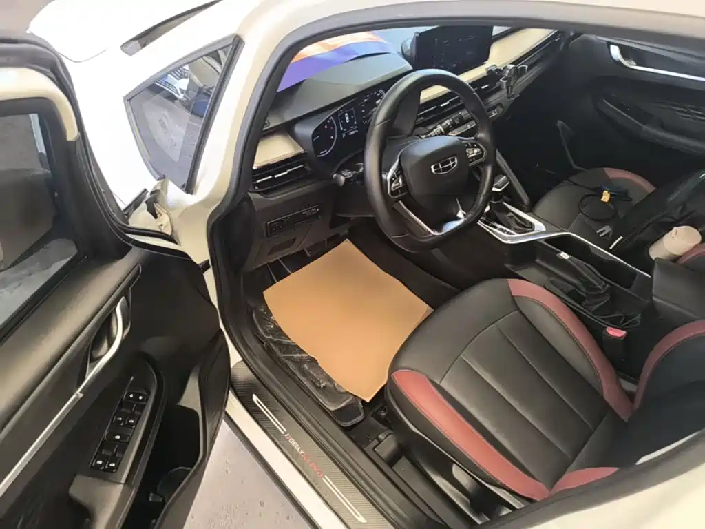 Geely Vision X3 2022 2021 PRO 1.5L CVT Premium