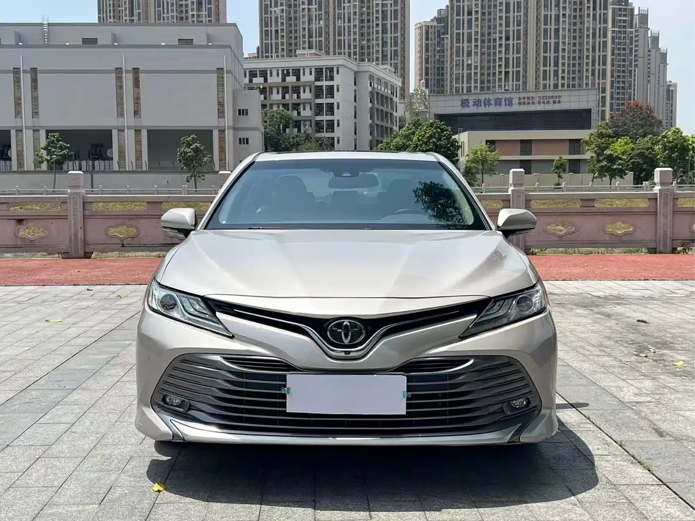Toyota Camry 2019 2.0G Luxury (China V) фото 2