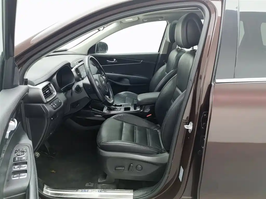 Kia Sorento 2015 Sorento L 2.4L Gasoline 4WD Elite 7-Seater China V фото 10