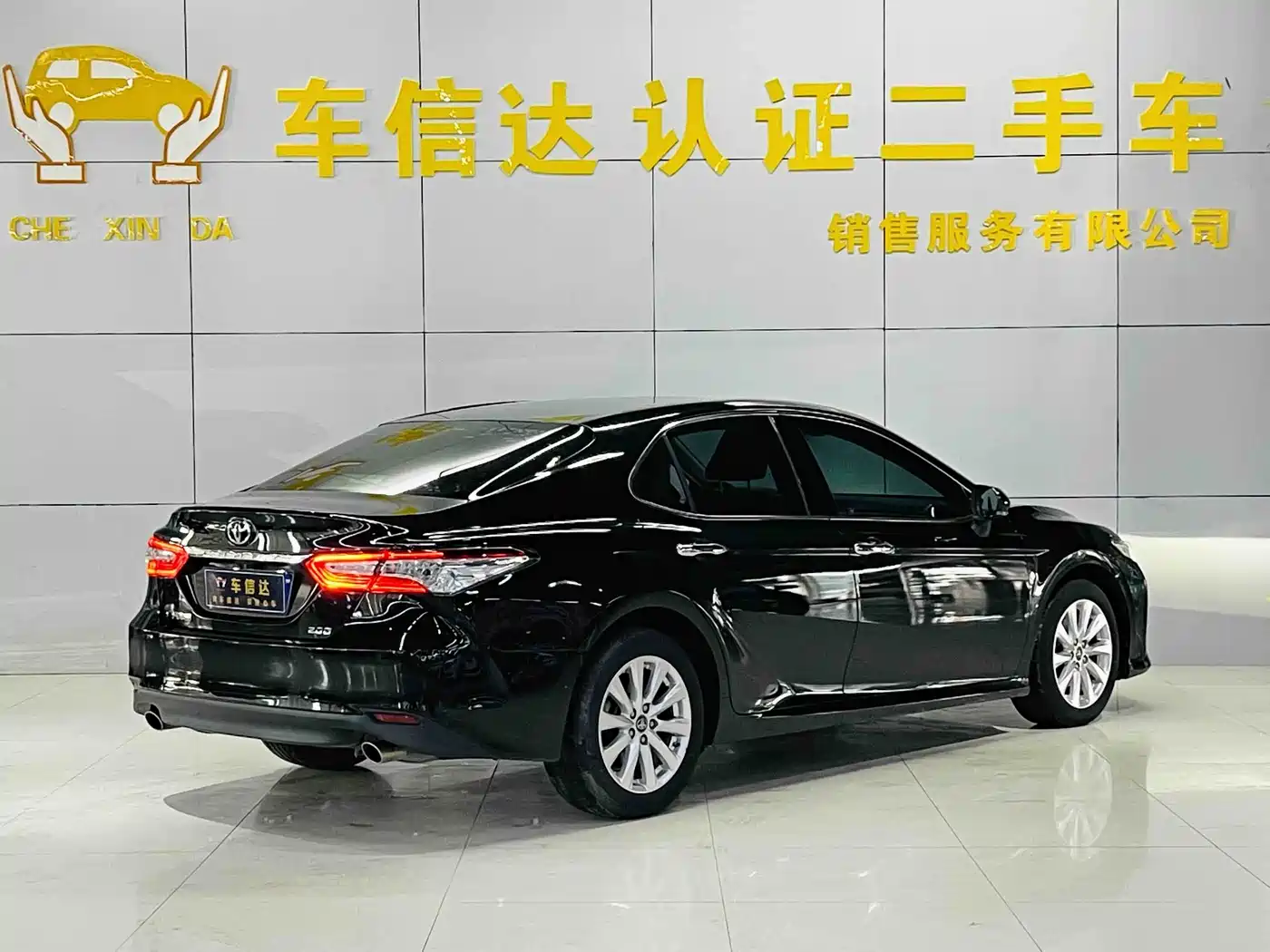 Toyota Camry 2019 Facelift 2.0G Luxury Edition фото 3