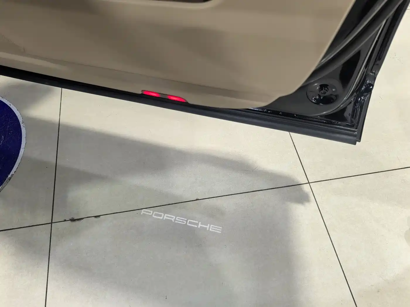 PORSCHE CAYENNE NEW ENERGY